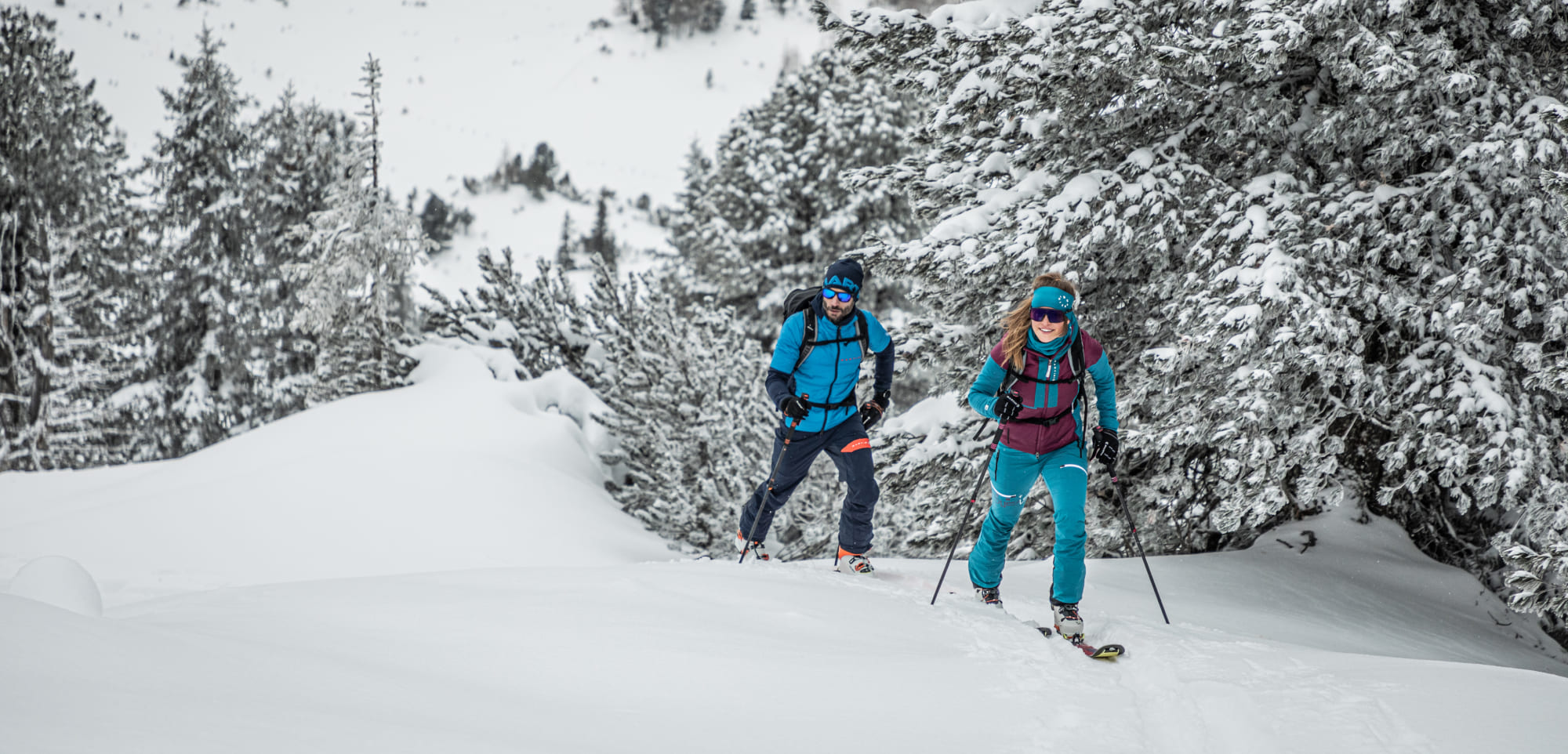 Innovativer Wintersport Skitourengehen im Winter © Intersport